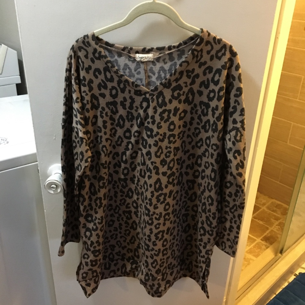 Leopard print long sleeved shirt/dress
